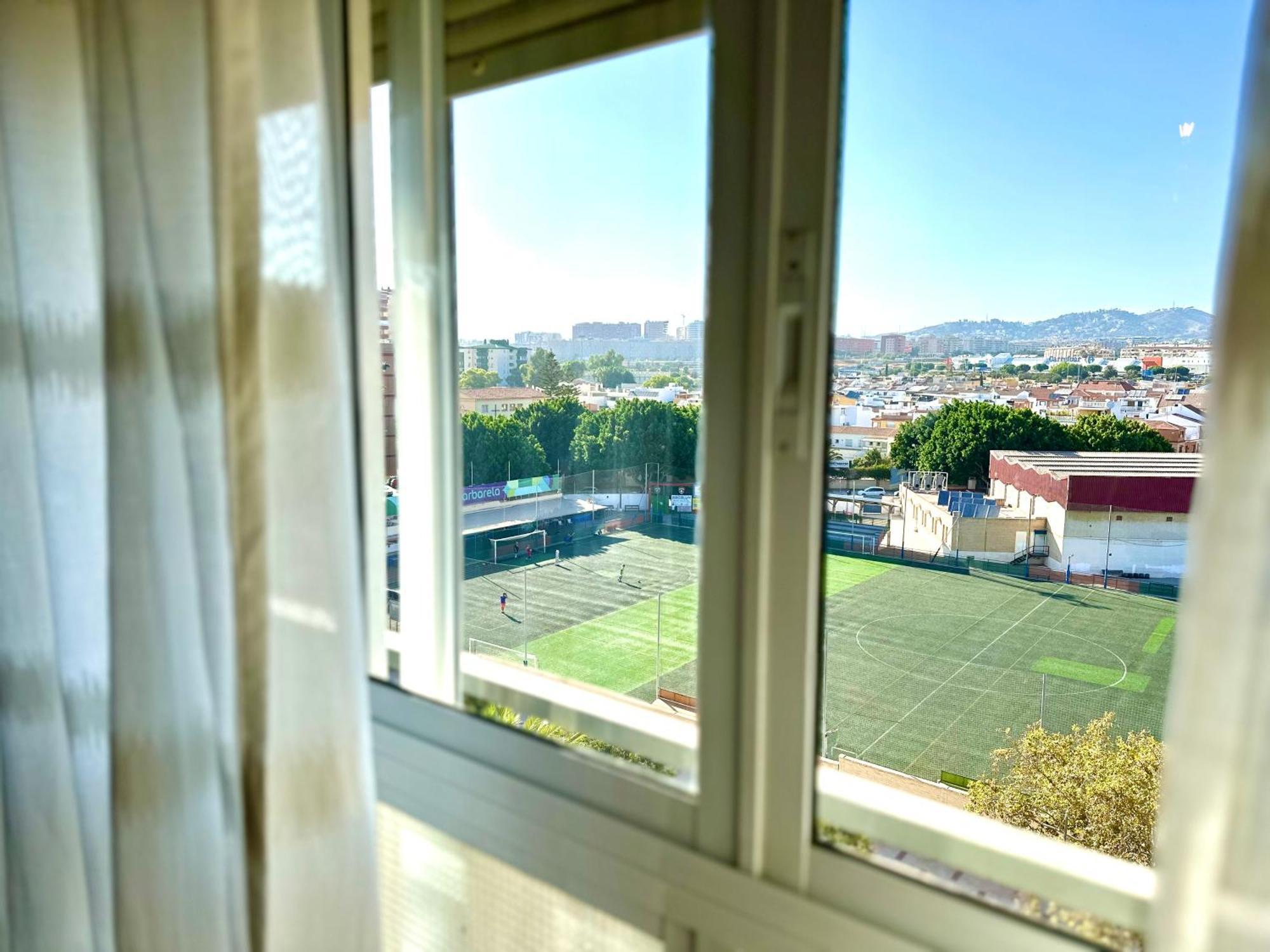 Exclusivo En Avenida Ortega Y Gasset Malaga Exterior photo
