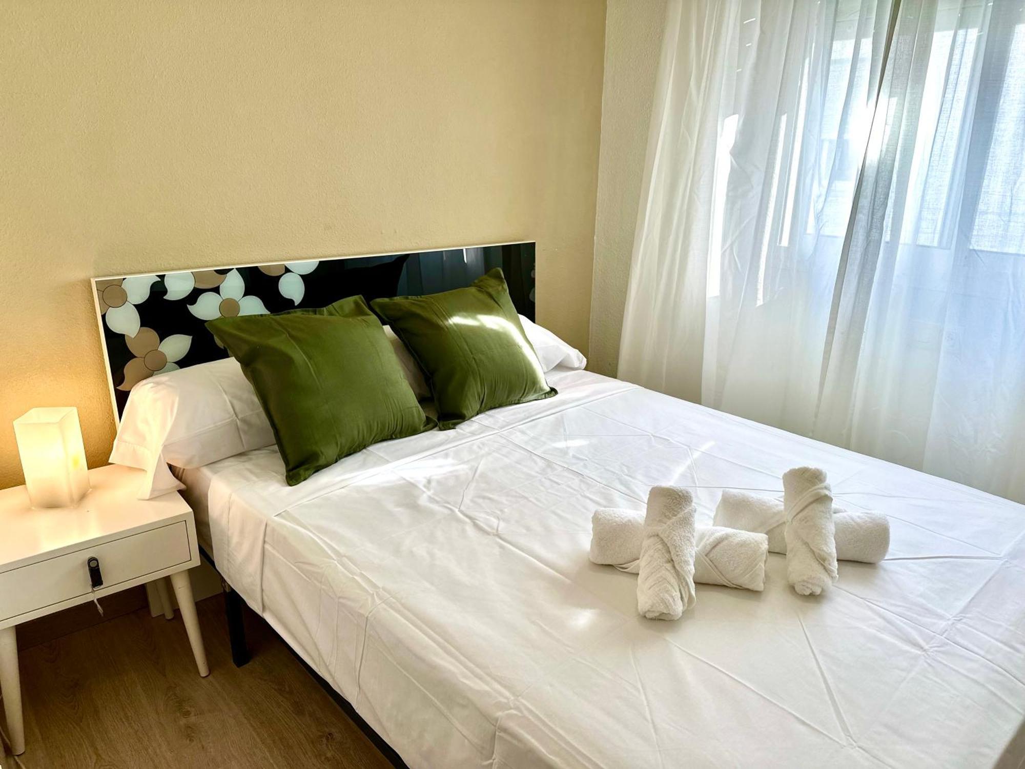 Exclusivo En Avenida Ortega Y Gasset Malaga Exterior photo
